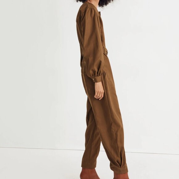 Madewell Tapered-Leg Jumpsuit in Golden Spinach - Picture 2 of 12